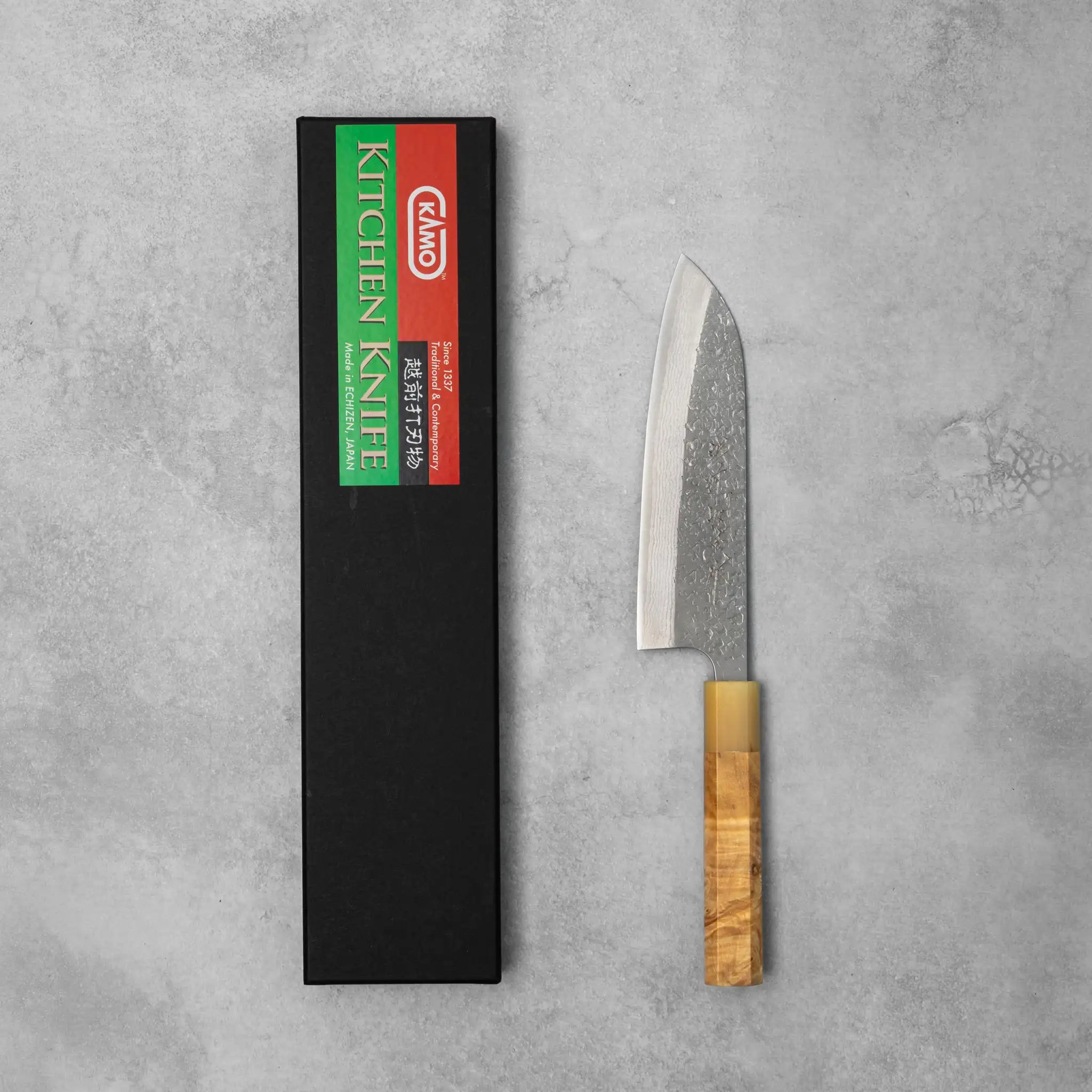 Kamo Hamono VG10 Tsuchime Damascus Juhyo Santoku Knife