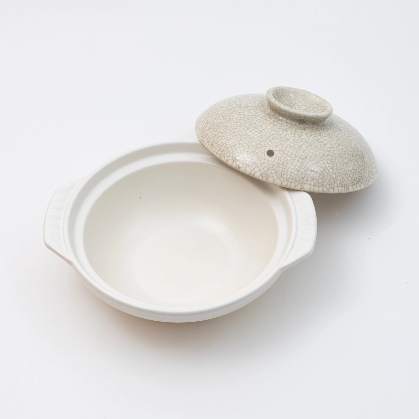 Kannyu White Donabe Clay Pot (3-4 People)