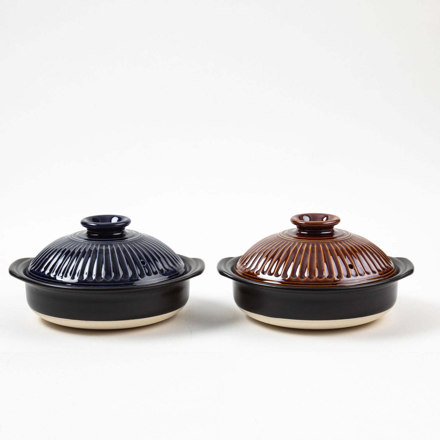 GINPO Chrysanthemum Blue Glaze Donabe Clay Pot (2-3 People)