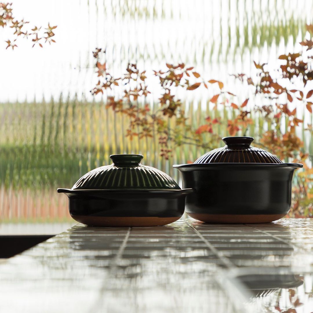 Two donabe pots from GINPO