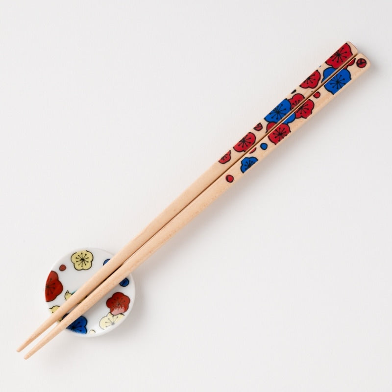 KUTANI SEAL Floral Chopsticks with Chopstick Rest (Plum/ Ume)