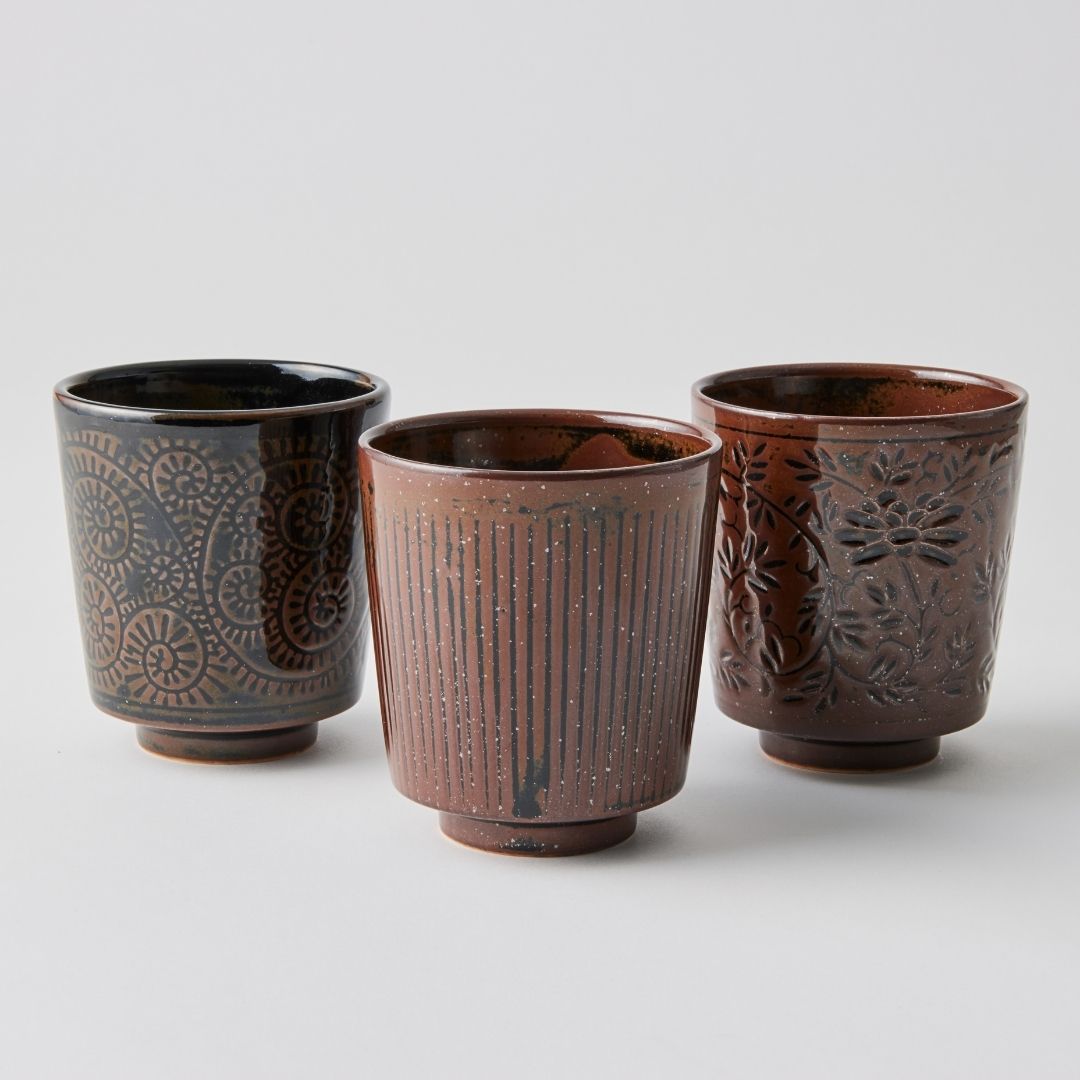 Koyu Tetsuyu Brown Arabesque Sake Cup