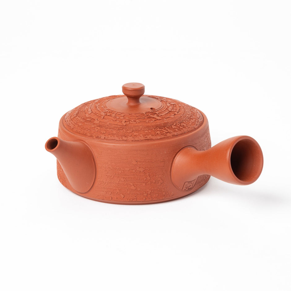 Discover the Art of Japanese Tea Sets Kyusu, Houhin, and More omakase