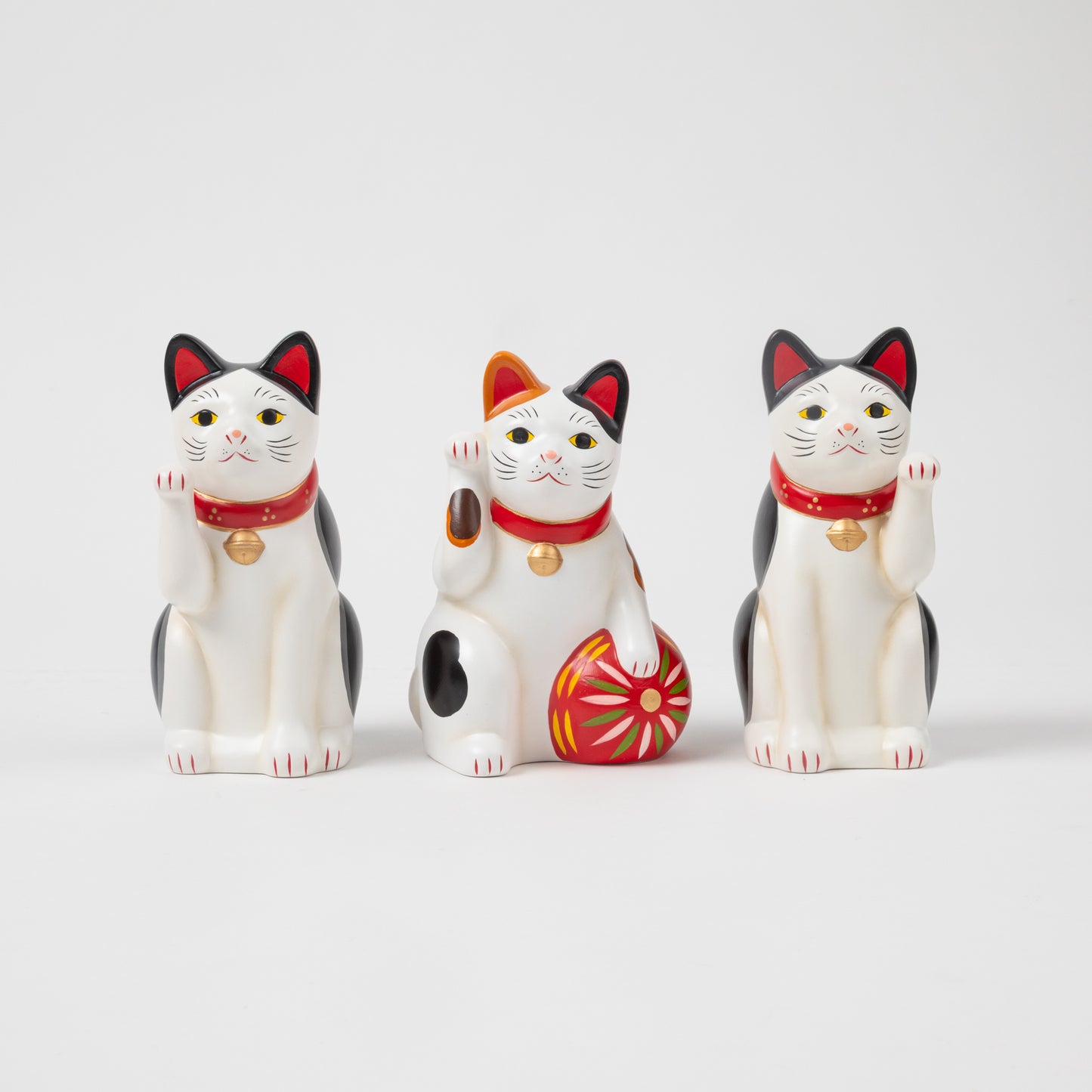 Seto Lucky Ball Holding Maneki Neko