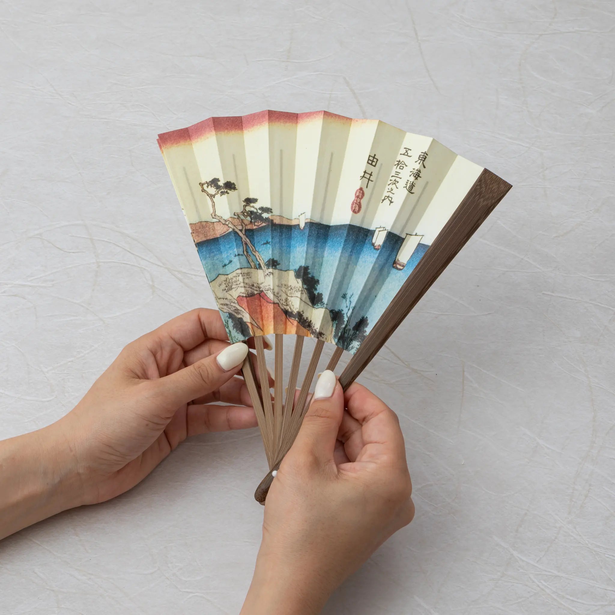 Edo Folding Fan Ukiyo-e Utagawa Hiroshige Yui Satta Ridge