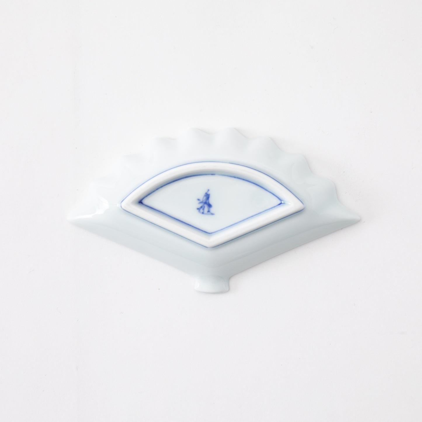 Keizan Kiln Arita Origami Fan-Shaped Sauce Dish