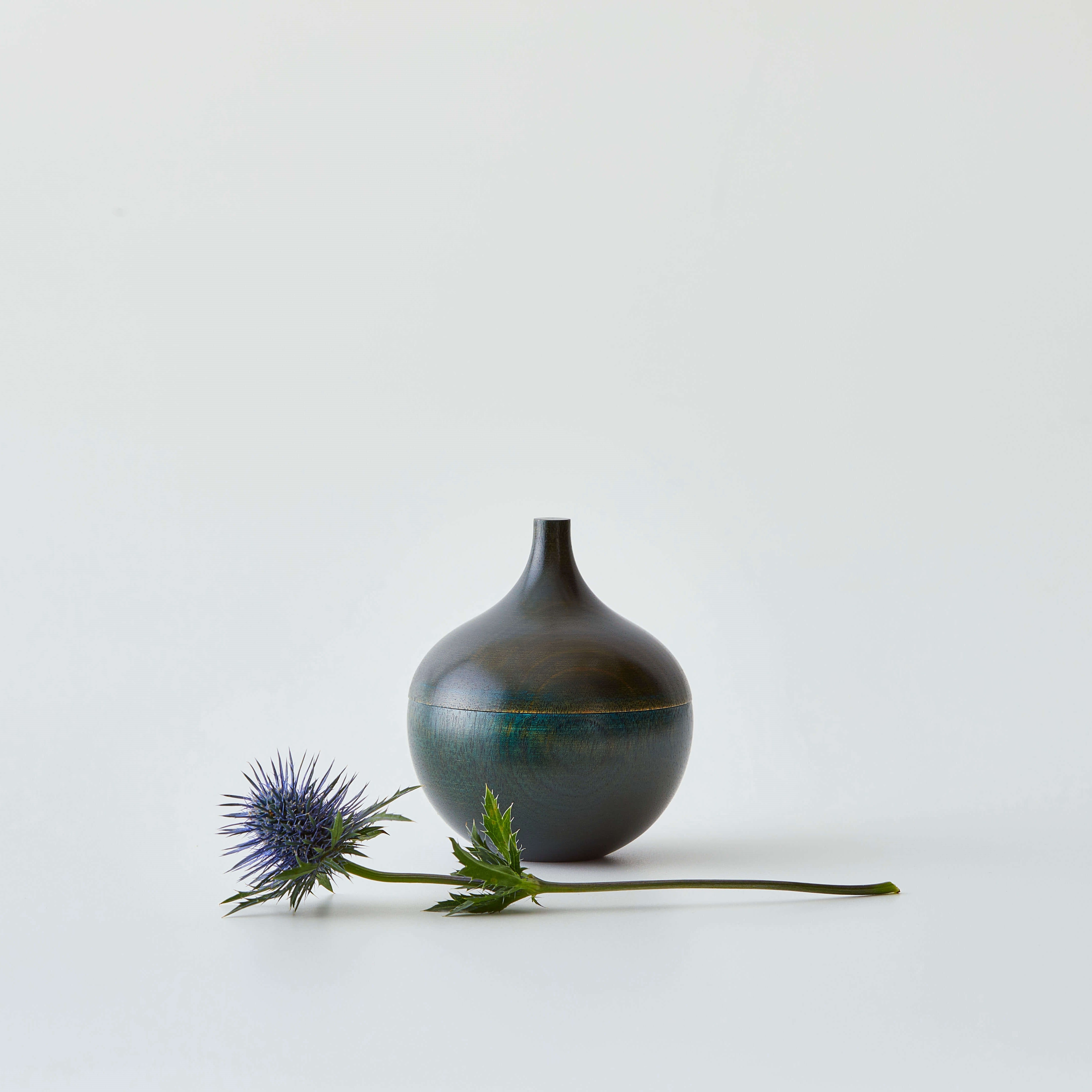 Kyukon Lidded Bowl