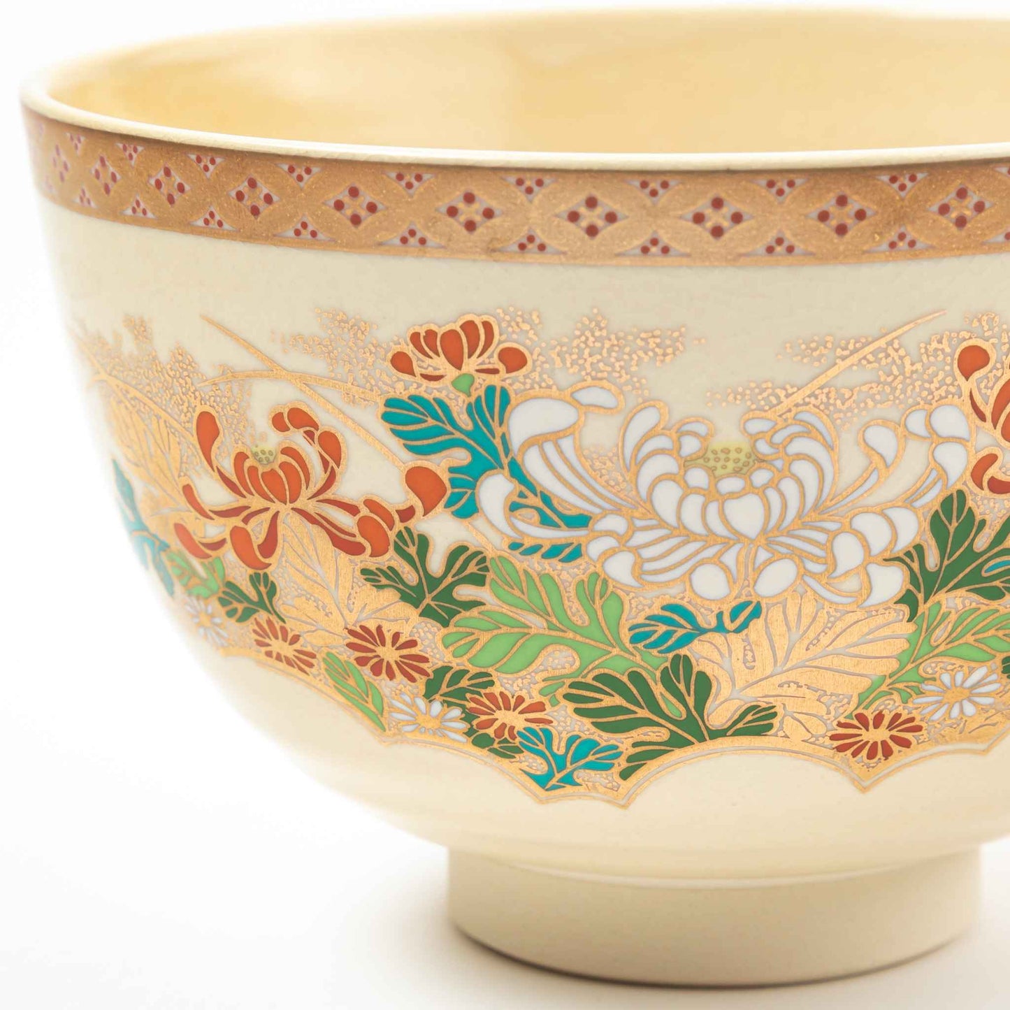 Satsuma Matcha Bowl Chrysanthemum by Eiko Miyaji