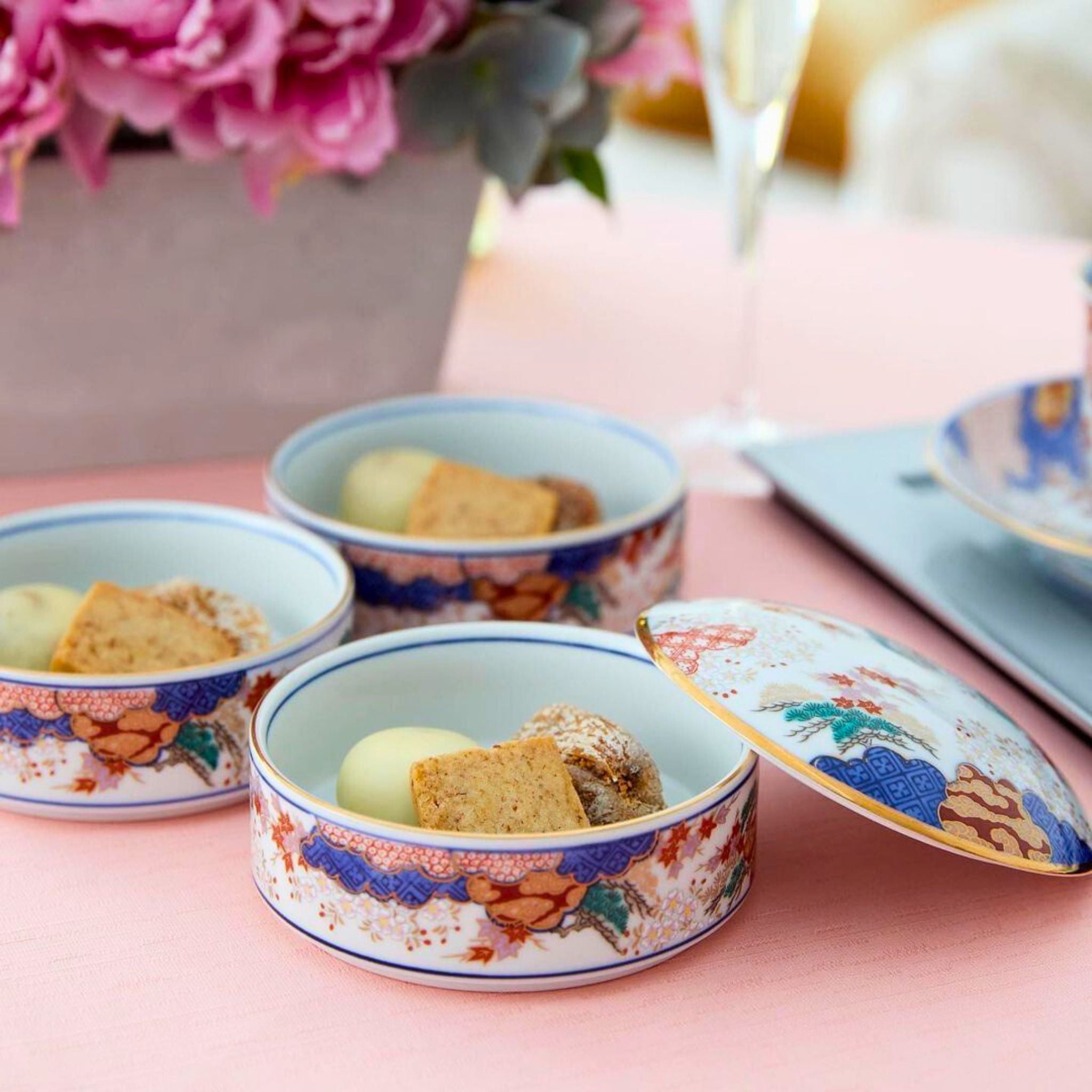 Arita Spring and Autumn Cup and Saucer Set